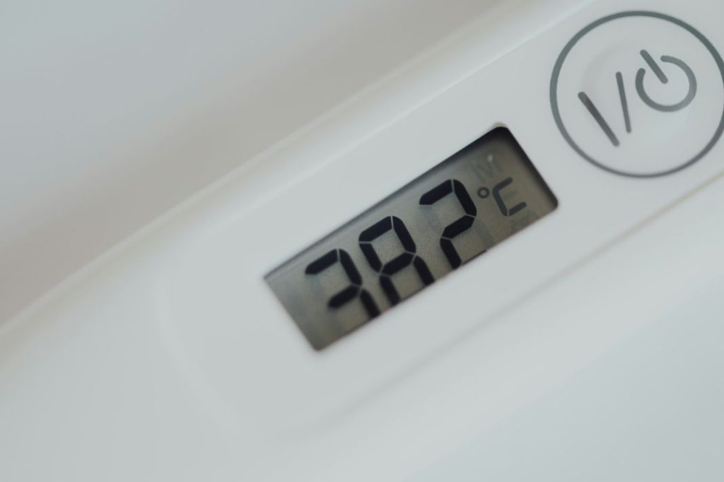 Smart thermostat